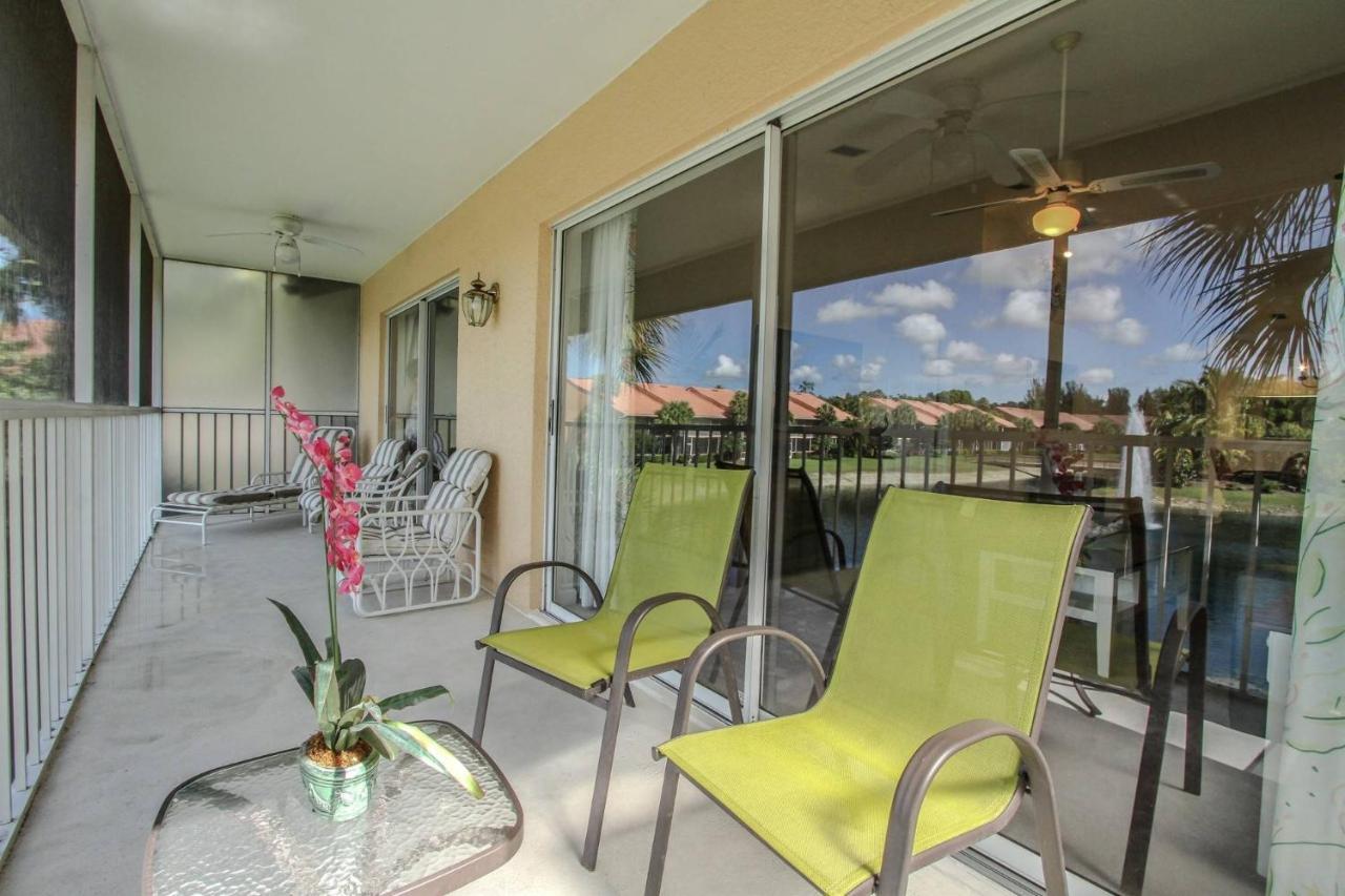 Falling Waters North North Naples Extérieur photo